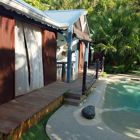 Tiki Paradise Lodge Fwi Сент-Анн Екстер'єр фото